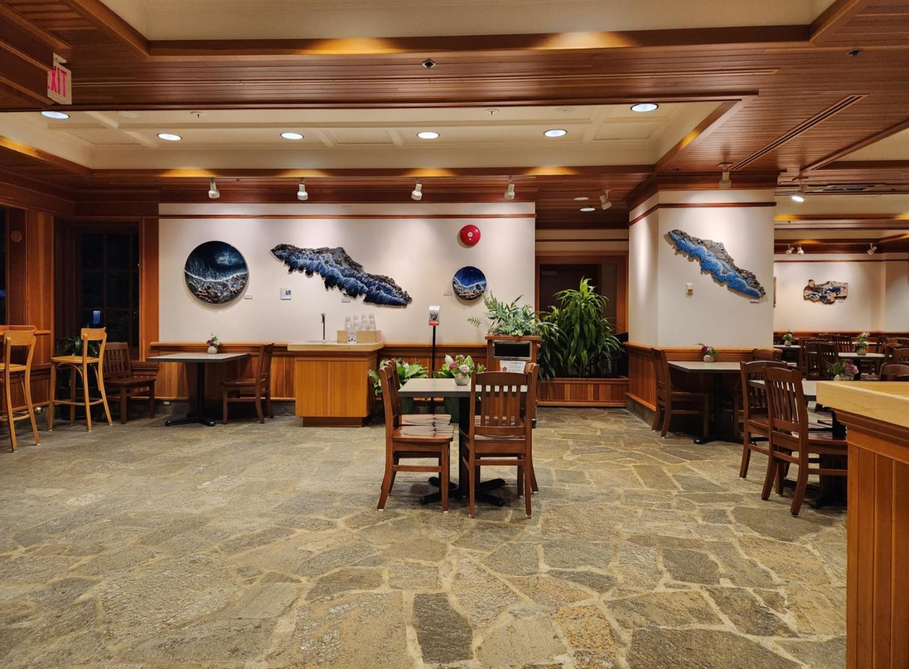 Empress Madani Palace Hotel Surrey Ngoại thất bức ảnh